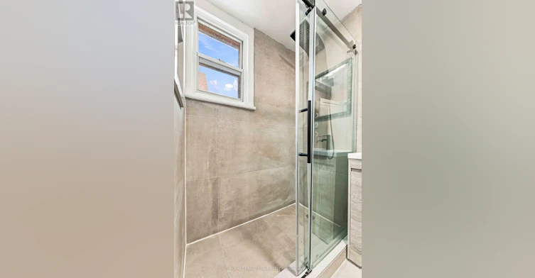 A-13 Balsam Street, Ottawa, ON, K1R 6W6 - 13