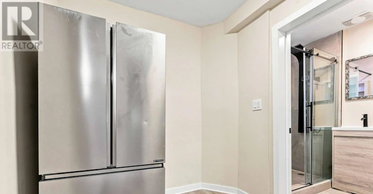 A-13 Balsam Street, Ottawa, ON, K1R 6W6 - 8