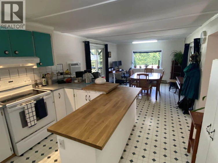 6234 Nelson Road, Terrace, BC, V8G 0E2 - 6
