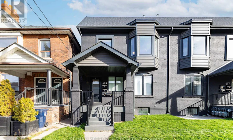 449 Lansdowne Avenue