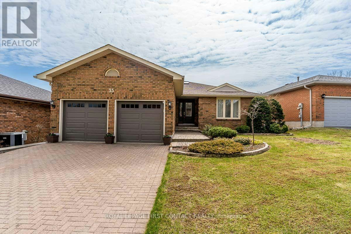 35 Gibbon Drive, Barrie, ON, L4N 6S9