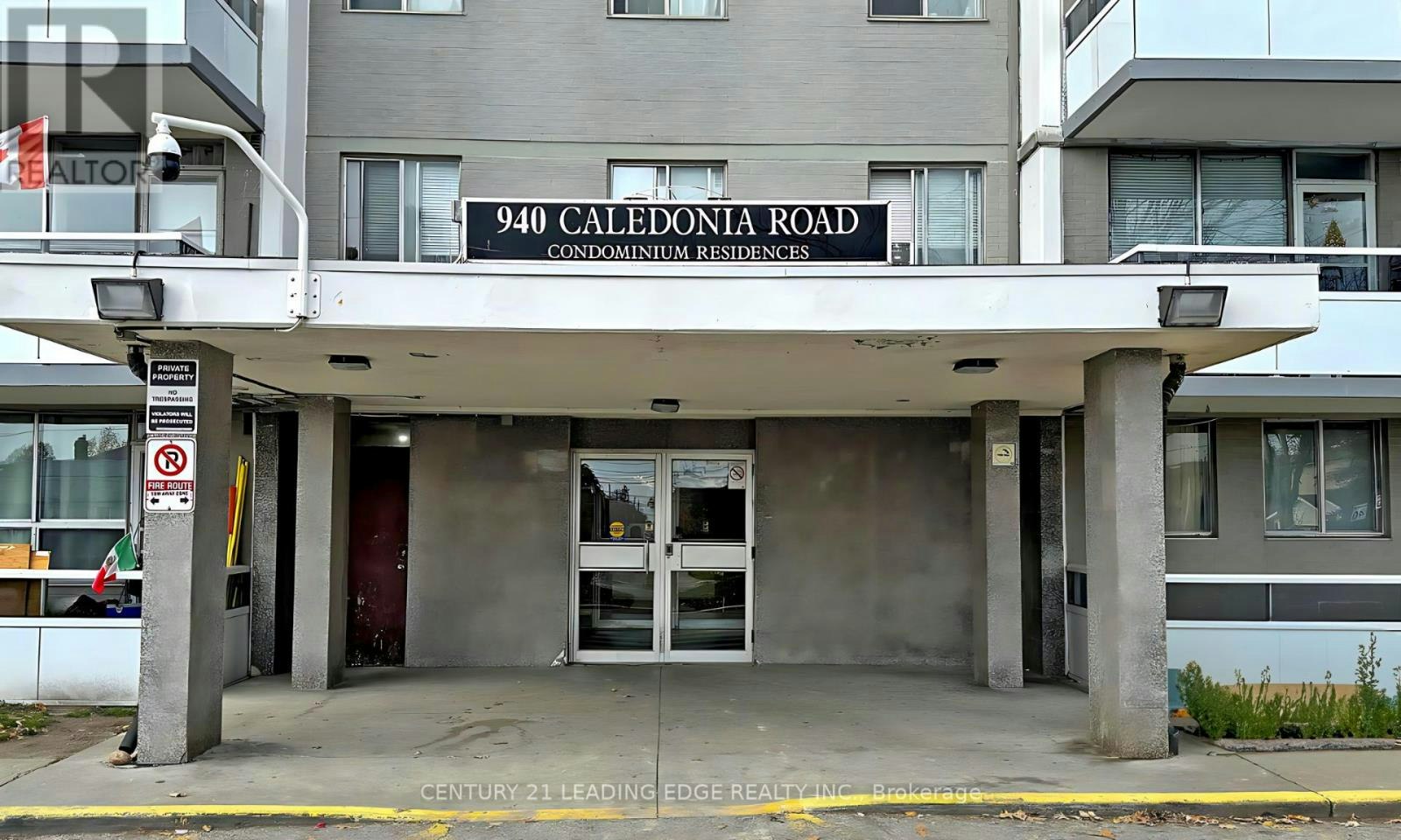 611-940 Caledonia Road, Toronto, ON, M6B 2G8