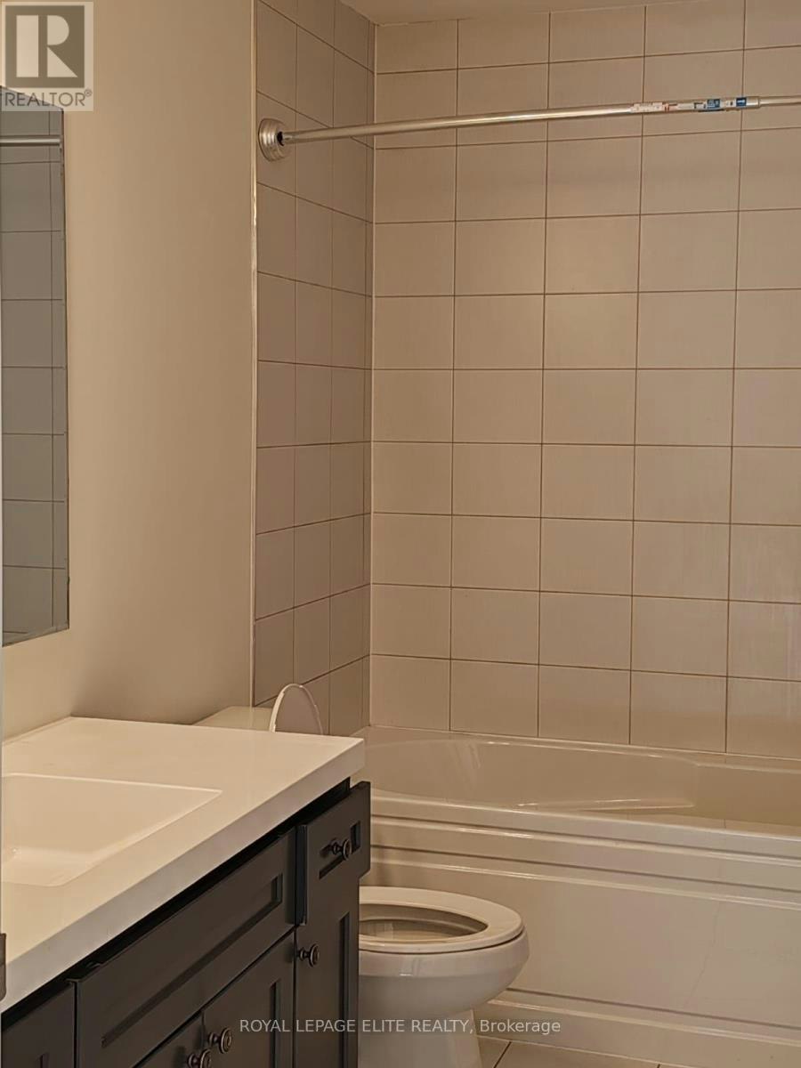 133 Toucan Trail, Oakville, ON, L6H 0Y1 - 11