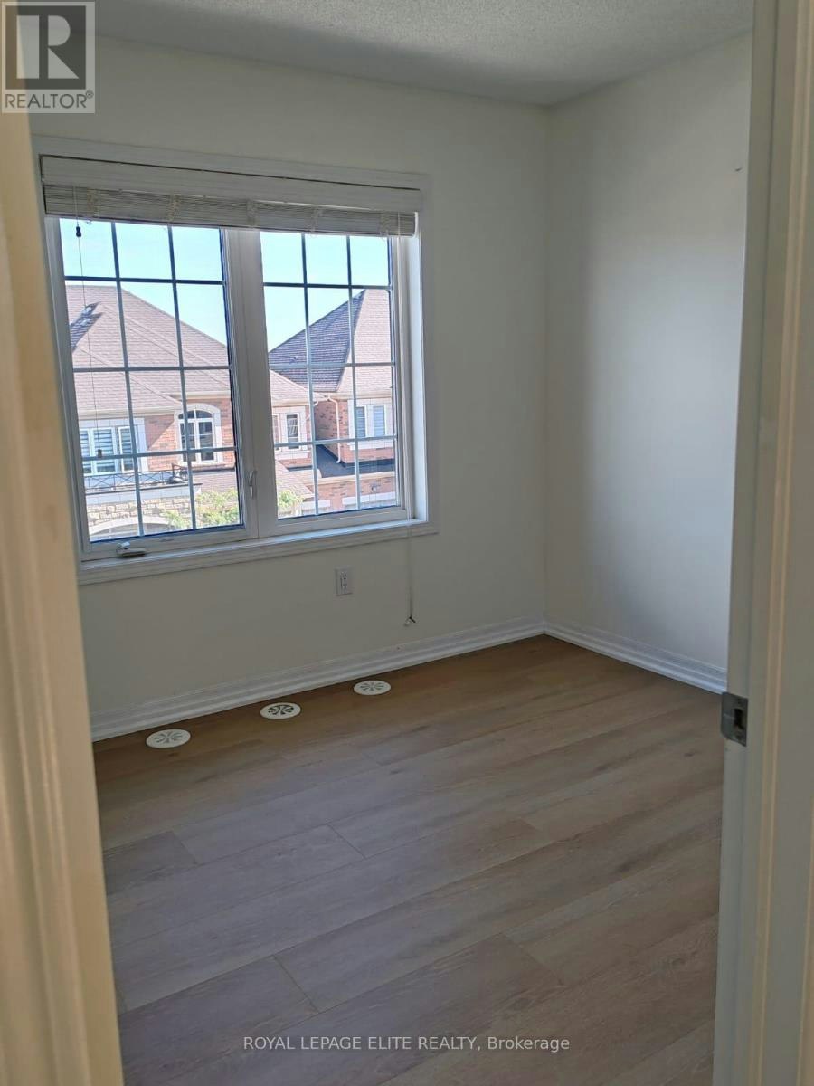 133 Toucan Trail, Oakville, ON, L6H 0Y1 - 9