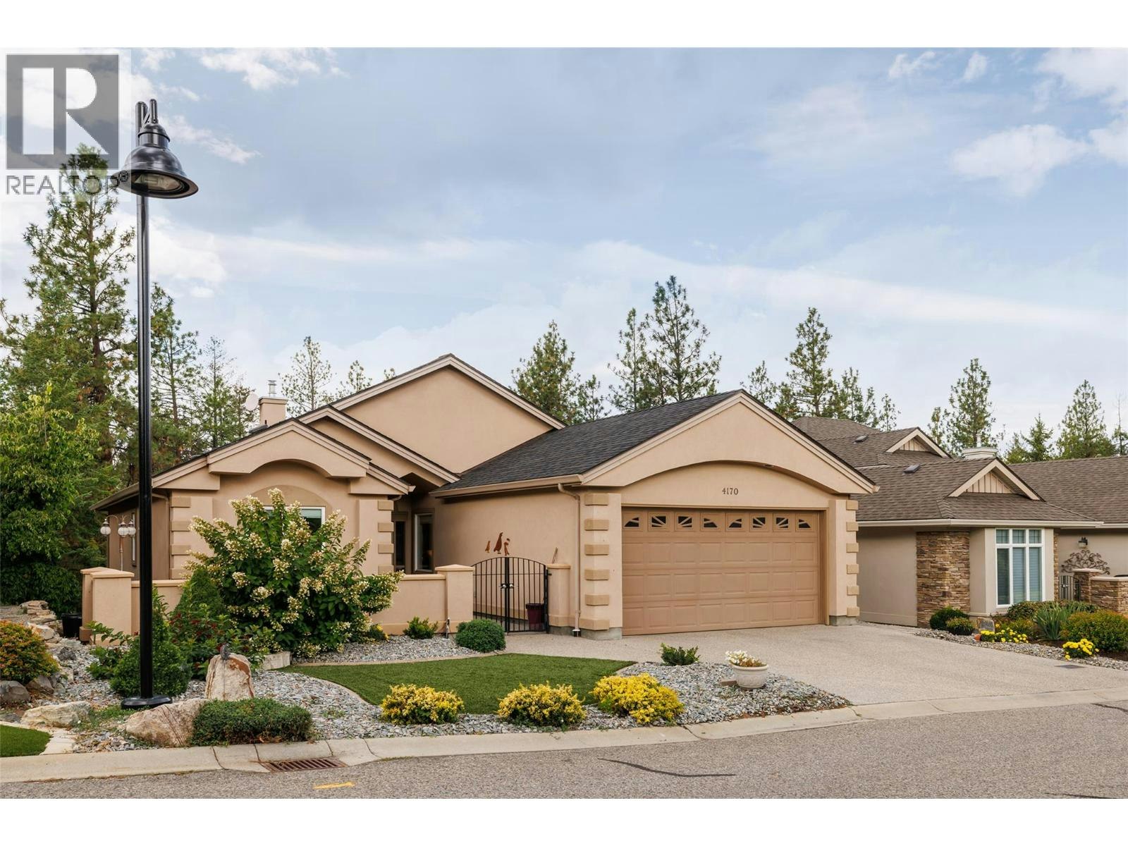4170 South Gallaghers Forest, Kelowna, BC, V1W 5E4