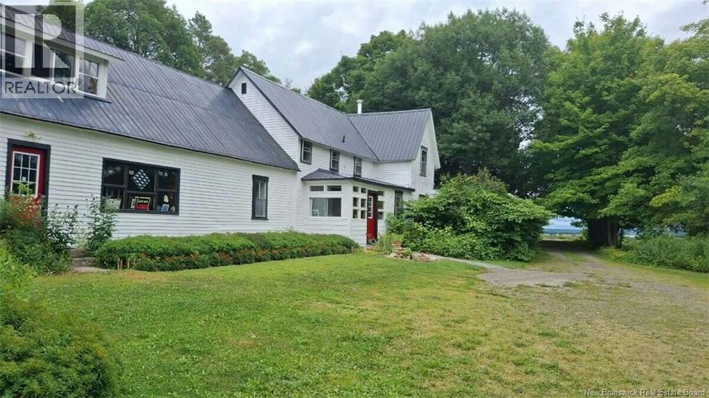 359 560 Route, Woodstock, NB, E7M 3H1