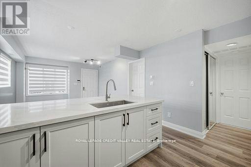 TH53-208 Niagara Street, Toronto, ON, M6J 3W5 - 13