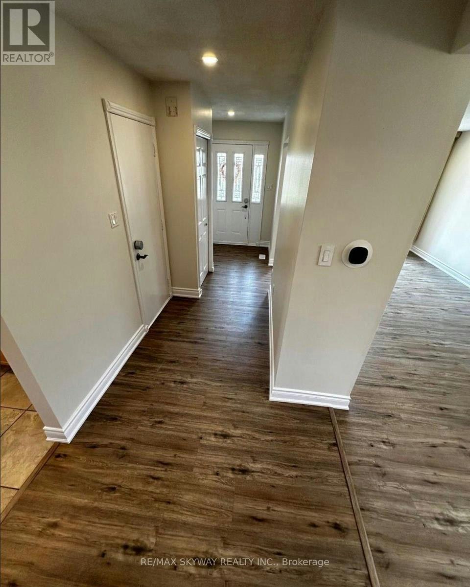 UPPER-535 Appledale Crescent, Waterloo, ON, N2T 1V8 - 12