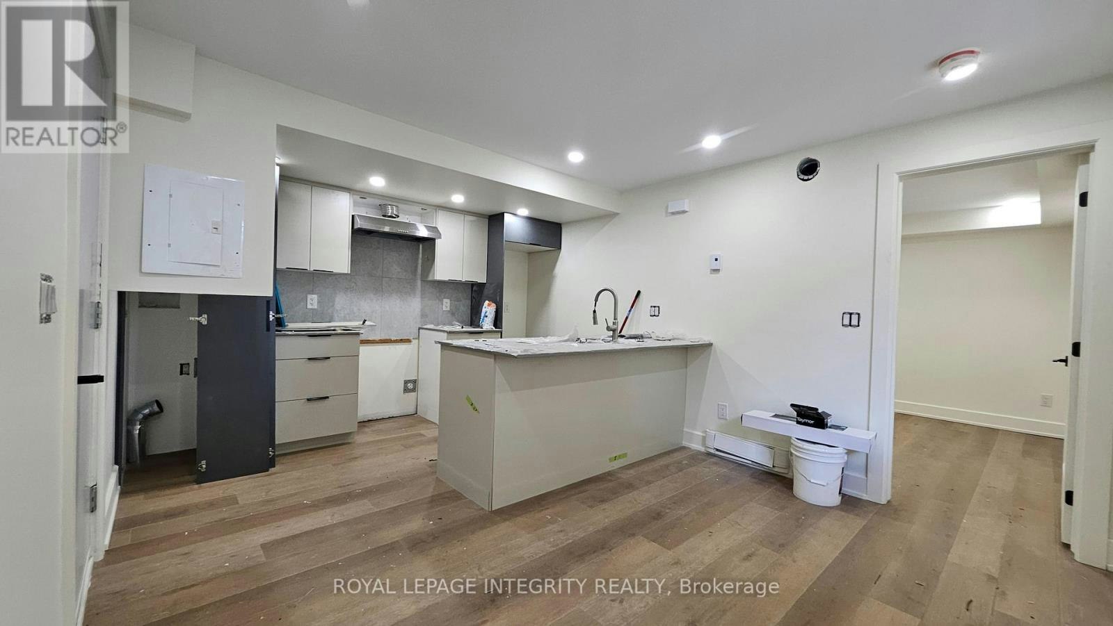 B-374 Berkley Avenue, Ottawa, ON, K2A 2G7 - 6