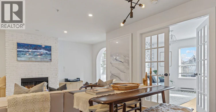2680 W 4th Avenue, Vancouver, BC, V6K 4S3 - 3