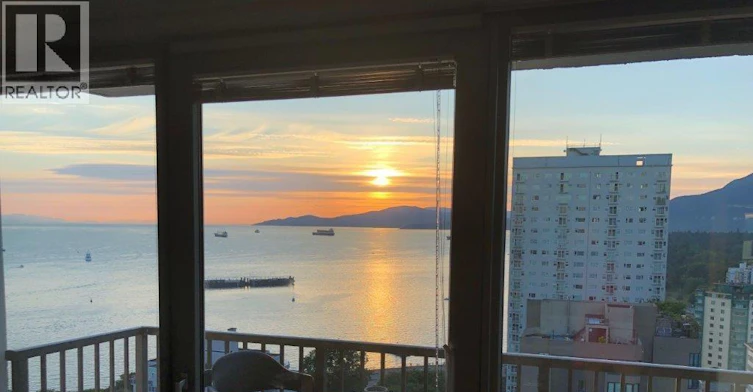 1251 Cardero Street, Vancouver, BC, V6G 2H9 - 12