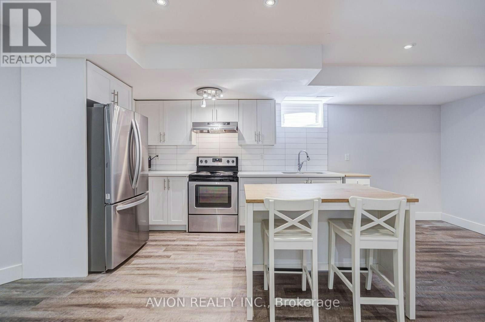 BSMT-28 Monarchdale Avenue, Toronto, ON, M6M 2S7 - 10
