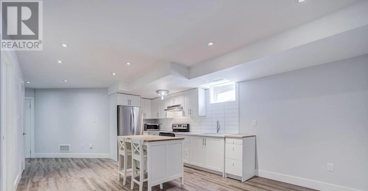 BSMT-28 Monarchdale Avenue, Toronto, ON, M6M 2S7 - 11
