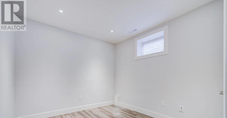 BSMT-28 Monarchdale Avenue, Toronto, ON, M6M 2S7 - 23