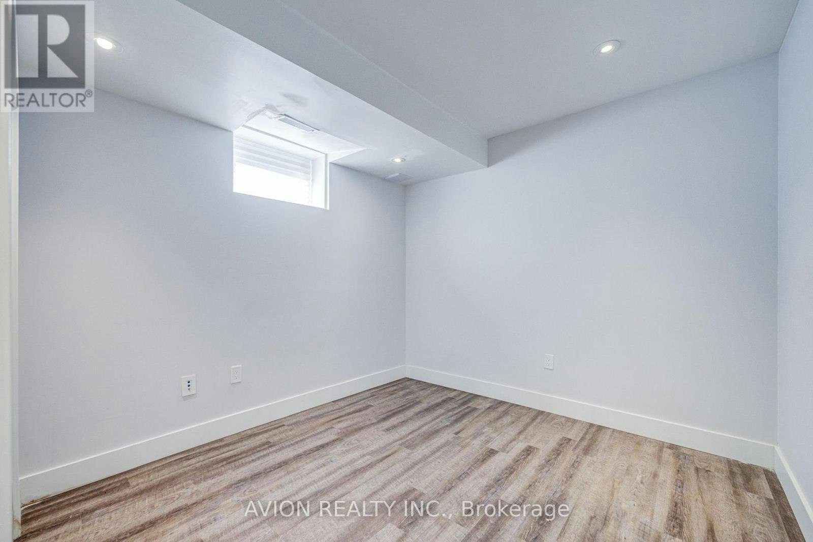 BSMT-28 Monarchdale Avenue, Toronto, ON, M6M 2S7 - 26
