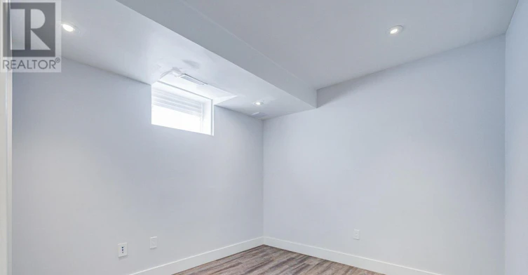 BSMT-28 Monarchdale Avenue, Toronto, ON, M6M 2S7 - 26