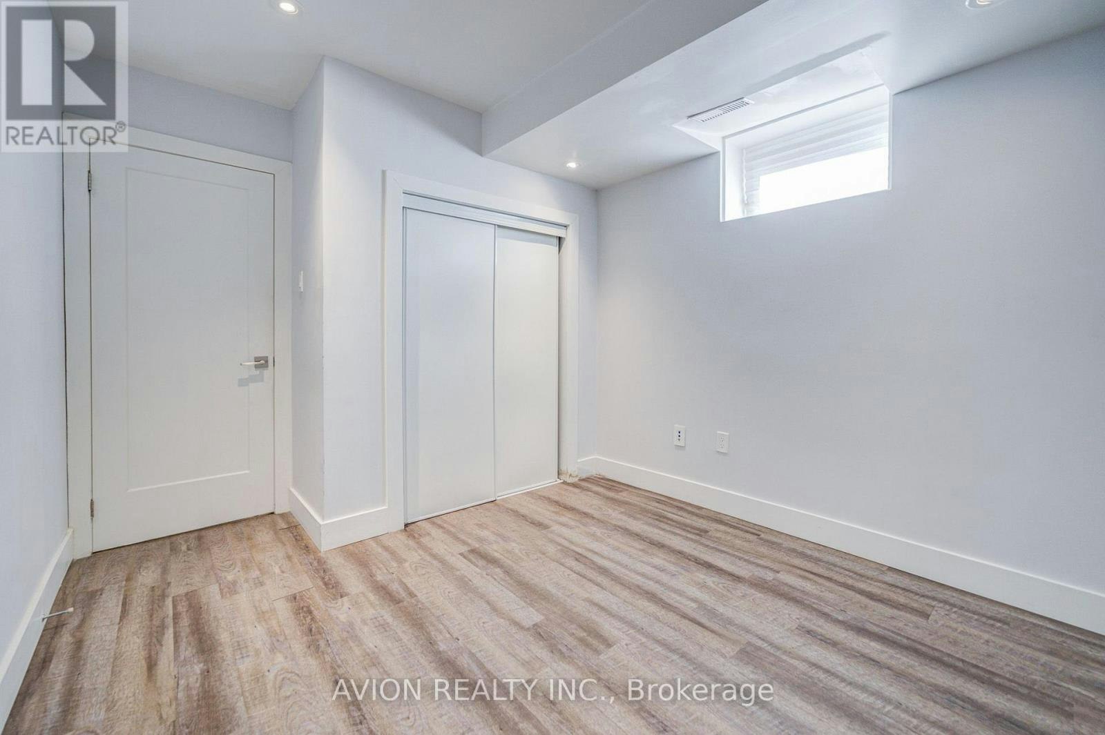 BSMT-28 Monarchdale Avenue, Toronto, ON, M6M 2S7 - 27