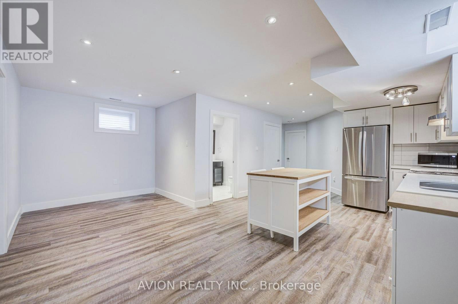 BSMT-28 Monarchdale Avenue, Toronto, ON, M6M 2S7 - 13