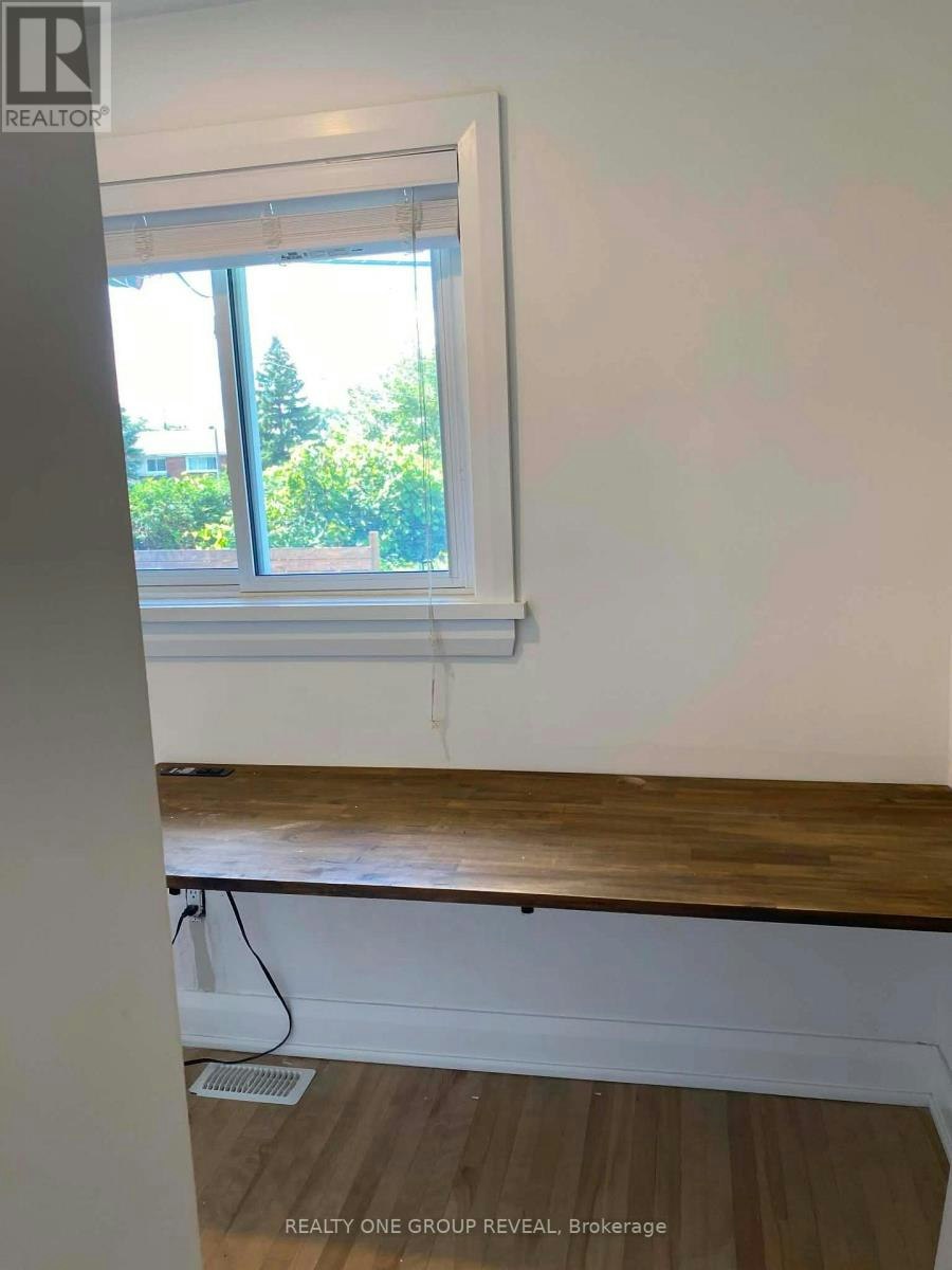 MAIN-756 Cummings Avenue, Ottawa, ON, K1K 2L1 - 12