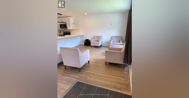 MAIN-756 Cummings Avenue, Ottawa, ON, K1K 2L1 - 7