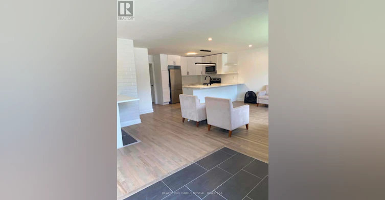 MAIN-756 Cummings Avenue, Ottawa, ON, K1K 2L1 - 5