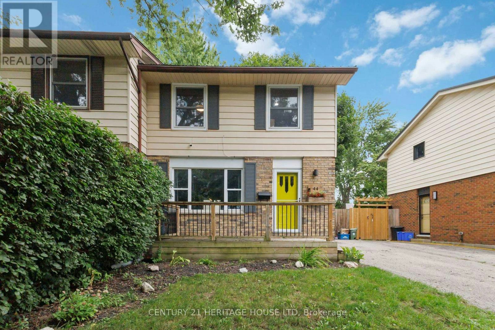 44 Sasha Crescent, London, ON, N6E 2M5