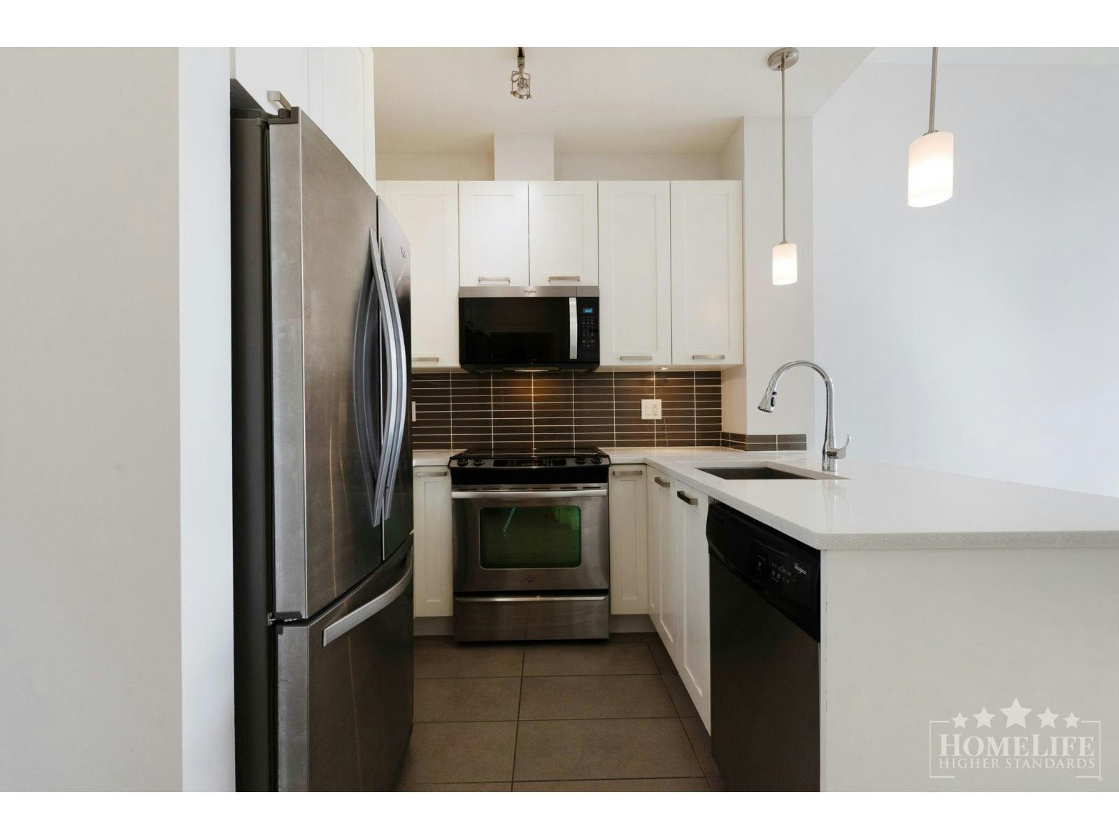 505-15388 105 Avenue, Surrey, BC, V3R 0C4 - 5