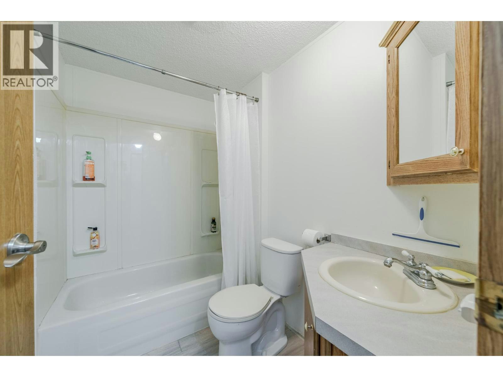 7778 Machete Lake Road, Bridge Lake, BC, V0K 1E0 - 11