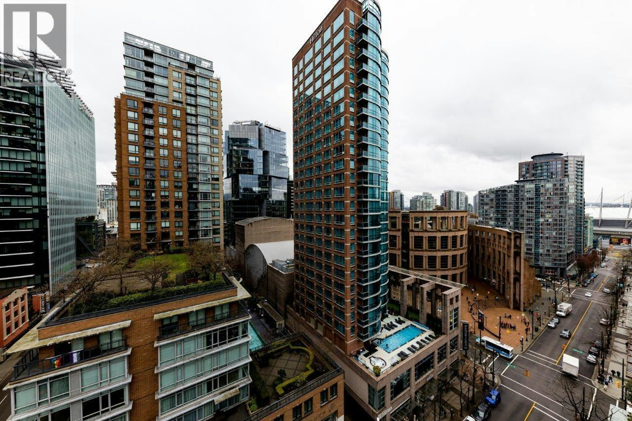 480 Robson Street, Vancouver, BC, V6B 0H3 - 24