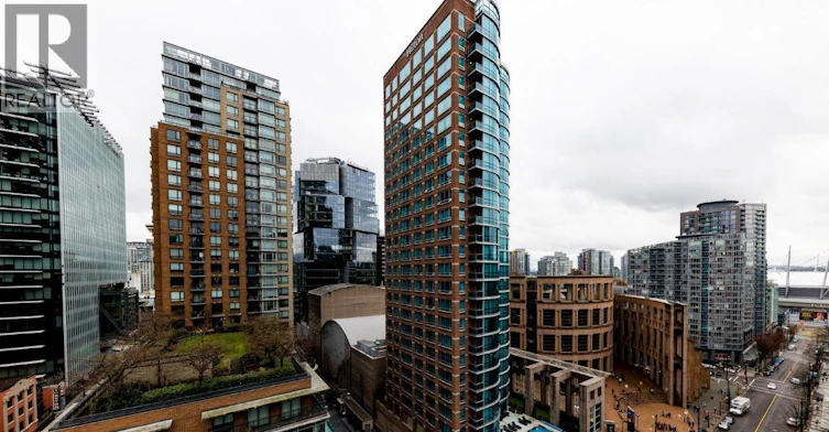 480 Robson Street, Vancouver, BC, V6B 0H3 - 24