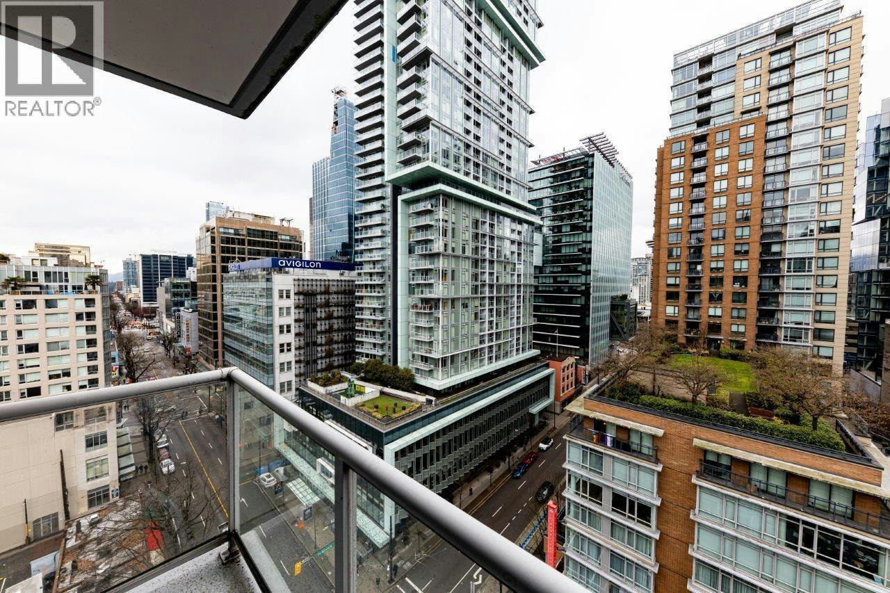 480 Robson Street, Vancouver, BC, V6B 0H3 - 26