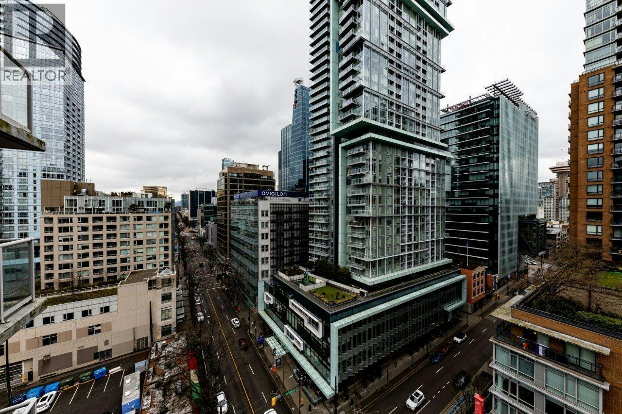480 Robson Street, Vancouver, BC, V6B 0H3 - 25
