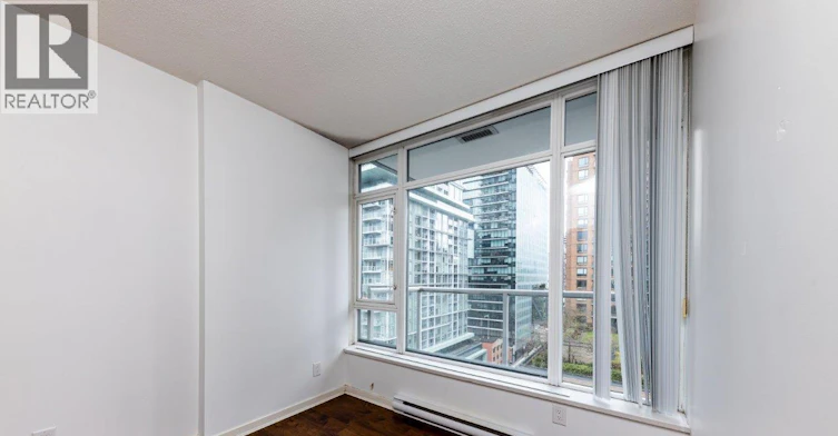 480 Robson Street, Vancouver, BC, V6B 0H3 - 14