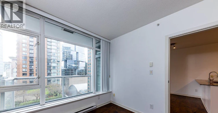 480 Robson Street, Vancouver, BC, V6B 0H3 - 12