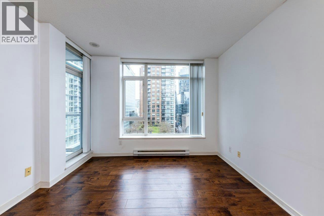 480 Robson Street, Vancouver, BC, V6B 0H3 - 5