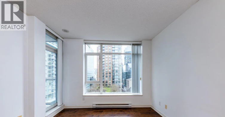 480 Robson Street, Vancouver, BC, V6B 0H3 - 5