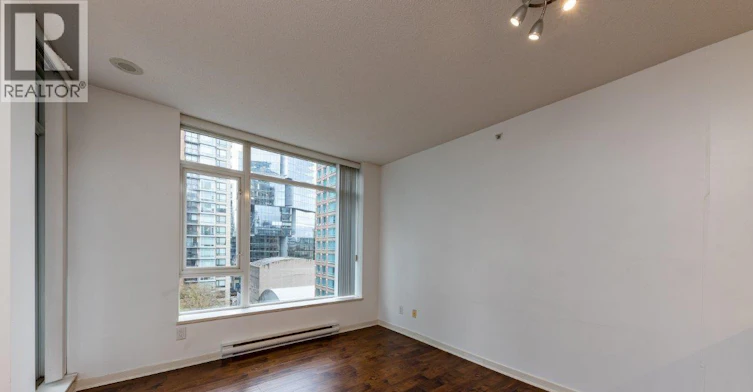 480 Robson Street, Vancouver, BC, V6B 0H3 - 13