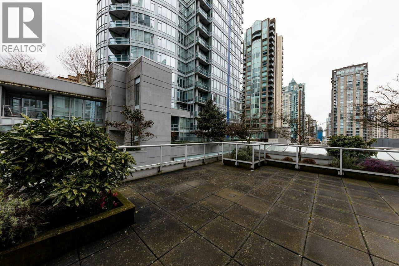 480 Robson Street, Vancouver, BC, V6B 0H3 - 22