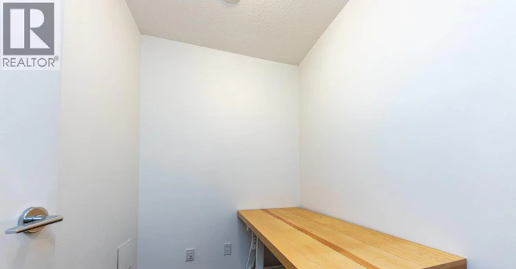480 Robson Street, Vancouver, BC, V6B 0H3 - 19