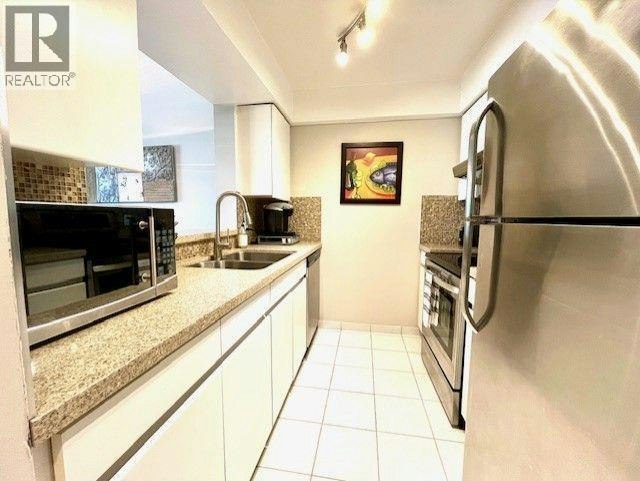 888 Hamilton Street, Vancouver, BC, V6B 5W4 - 3