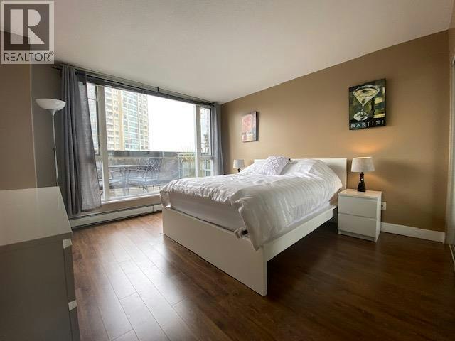 710-555 Abbott, Vancouver, BC, V6B 6B8 - 4