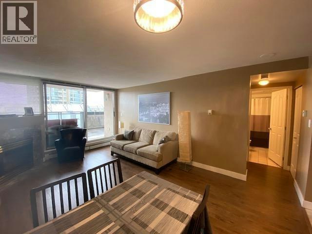710-555 Abbott, Vancouver, BC, V6B 6B8 - 2