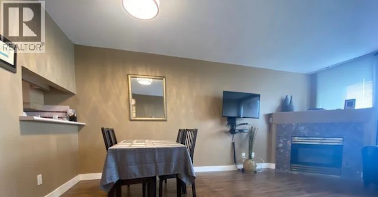 710-555 Abbott, Vancouver, BC, V6B 6B8 - 9