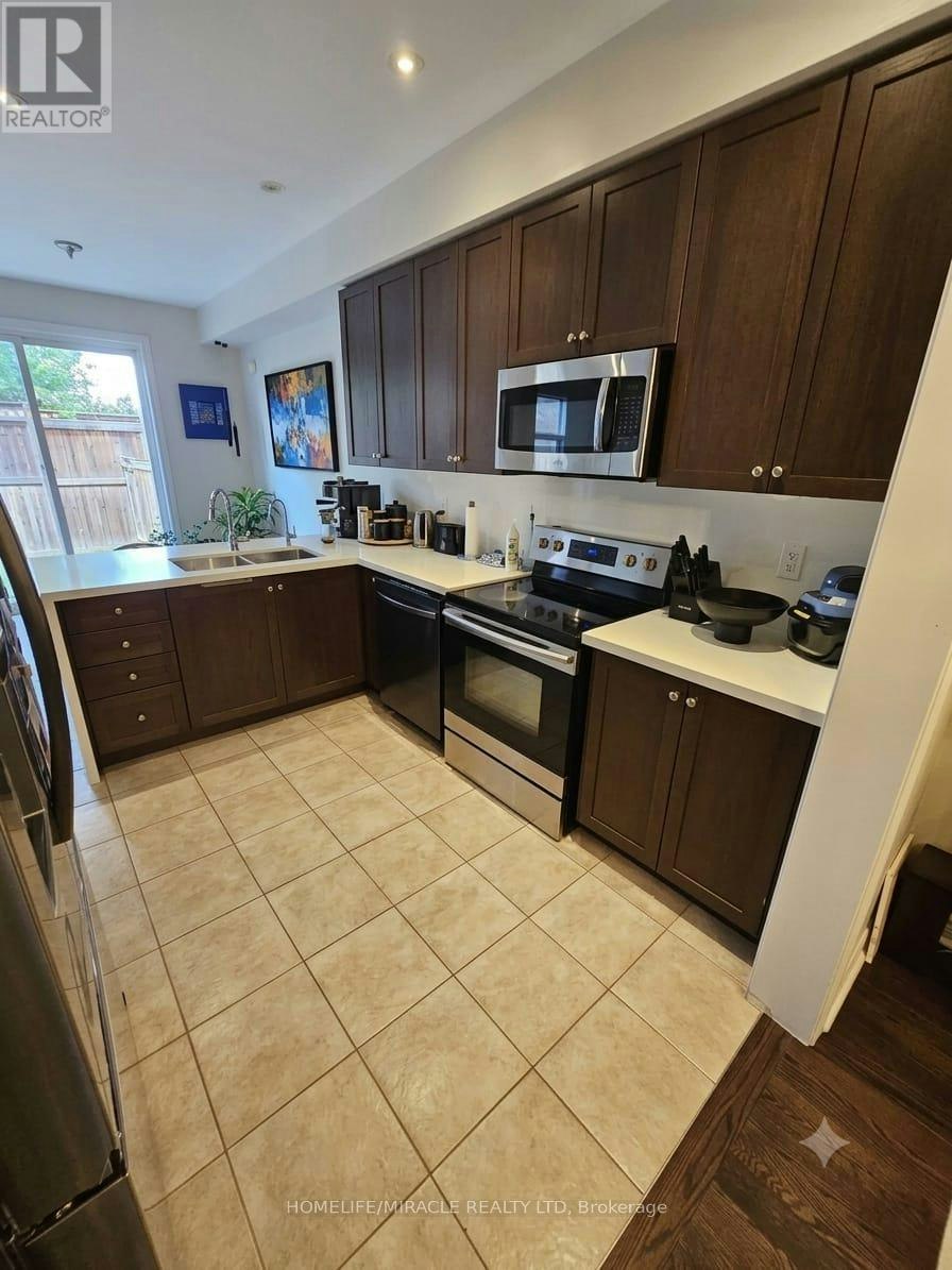 30-3275 Stalybridge Drive, Oakville, ON, L6M 0L1 - 8
