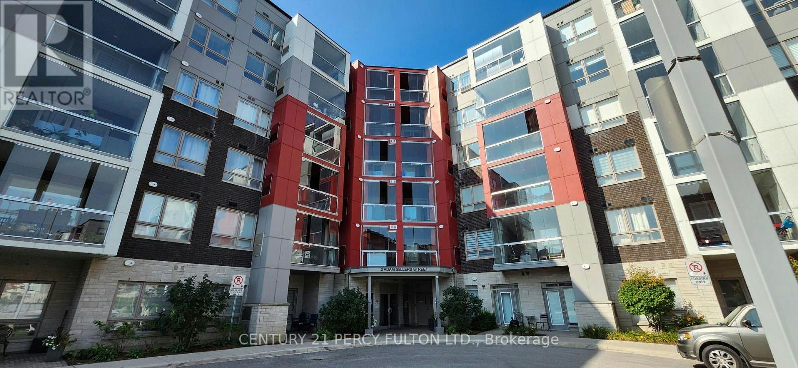 402-2 Adam Sellers Street, Markham, ON, L6B 1P2