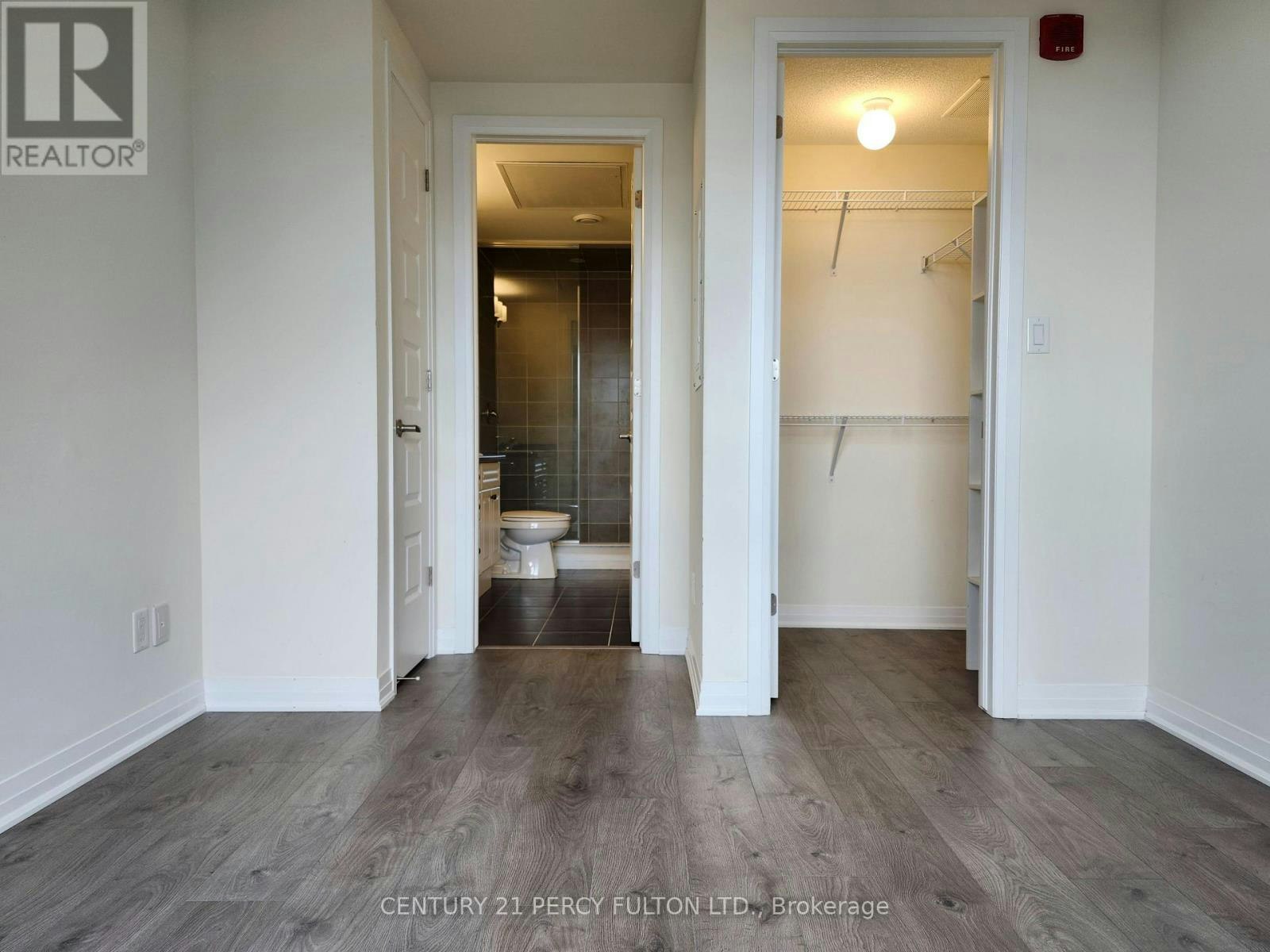 402-2 Adam Sellers Street, Markham, ON, L6B 1P2 - 7