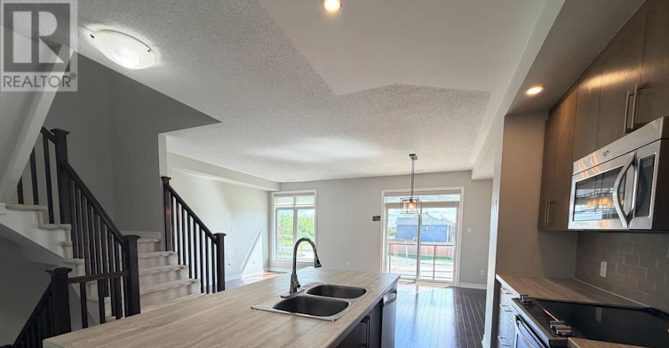 224 Chaperal Private, Ottawa, ON, K2A 0Y2 - 10