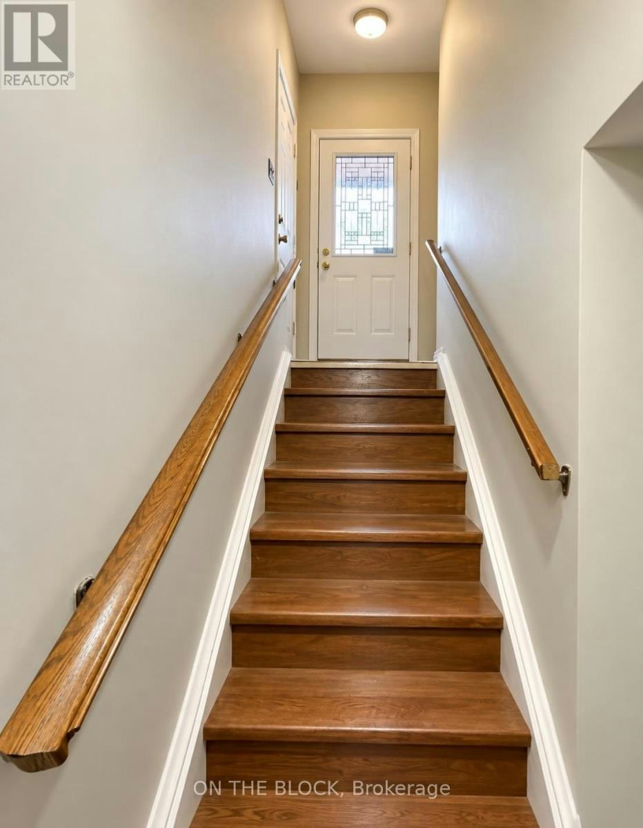 70 Dalmatian Crescent, Toronto, ON, M1C 4W7 - 11