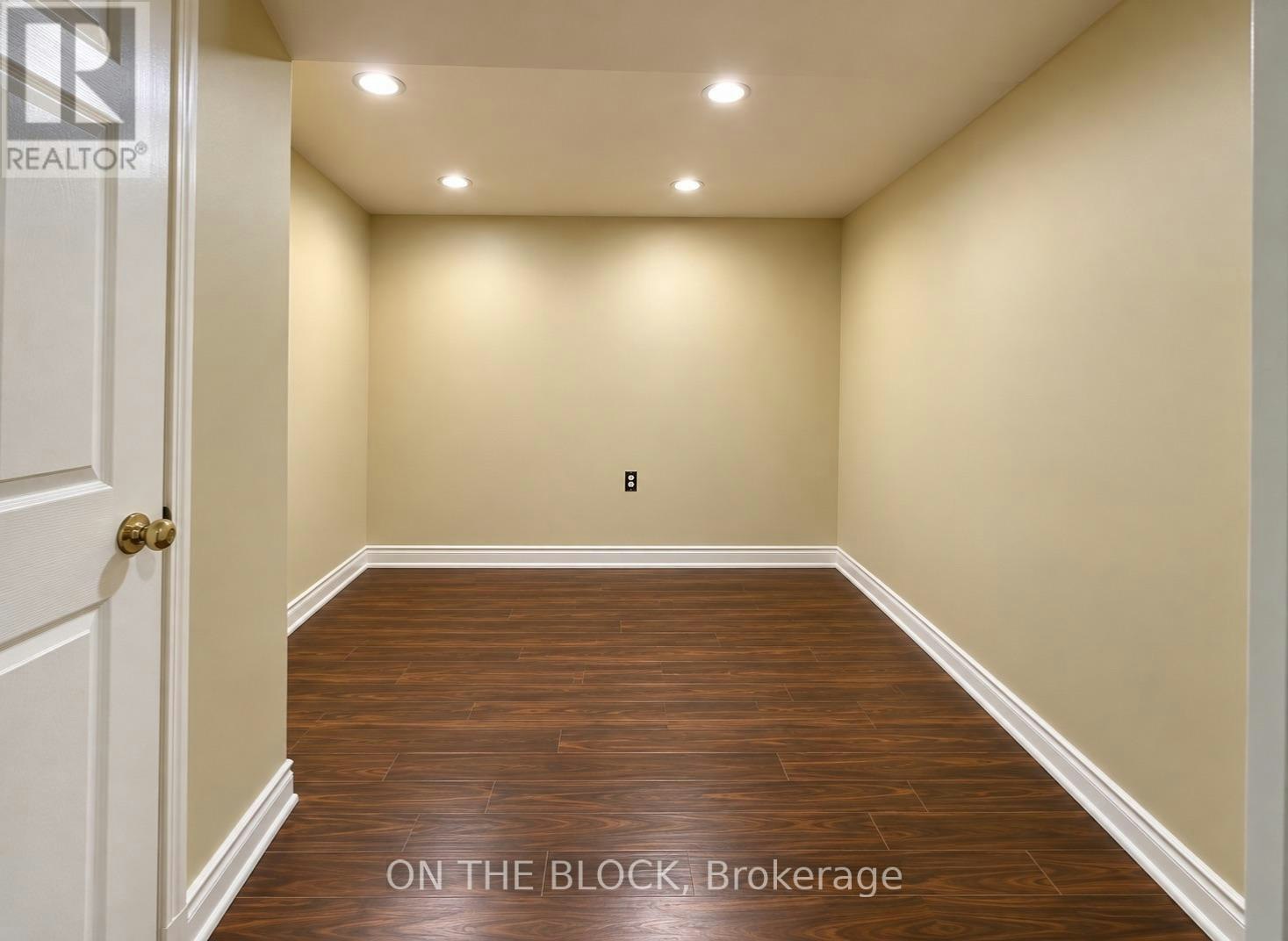 70 Dalmatian Crescent, Toronto, ON, M1C 4W7 - 7