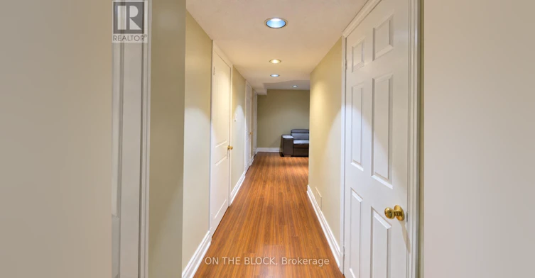 70 Dalmatian Crescent, Toronto, ON, M1C 4W7 - 8